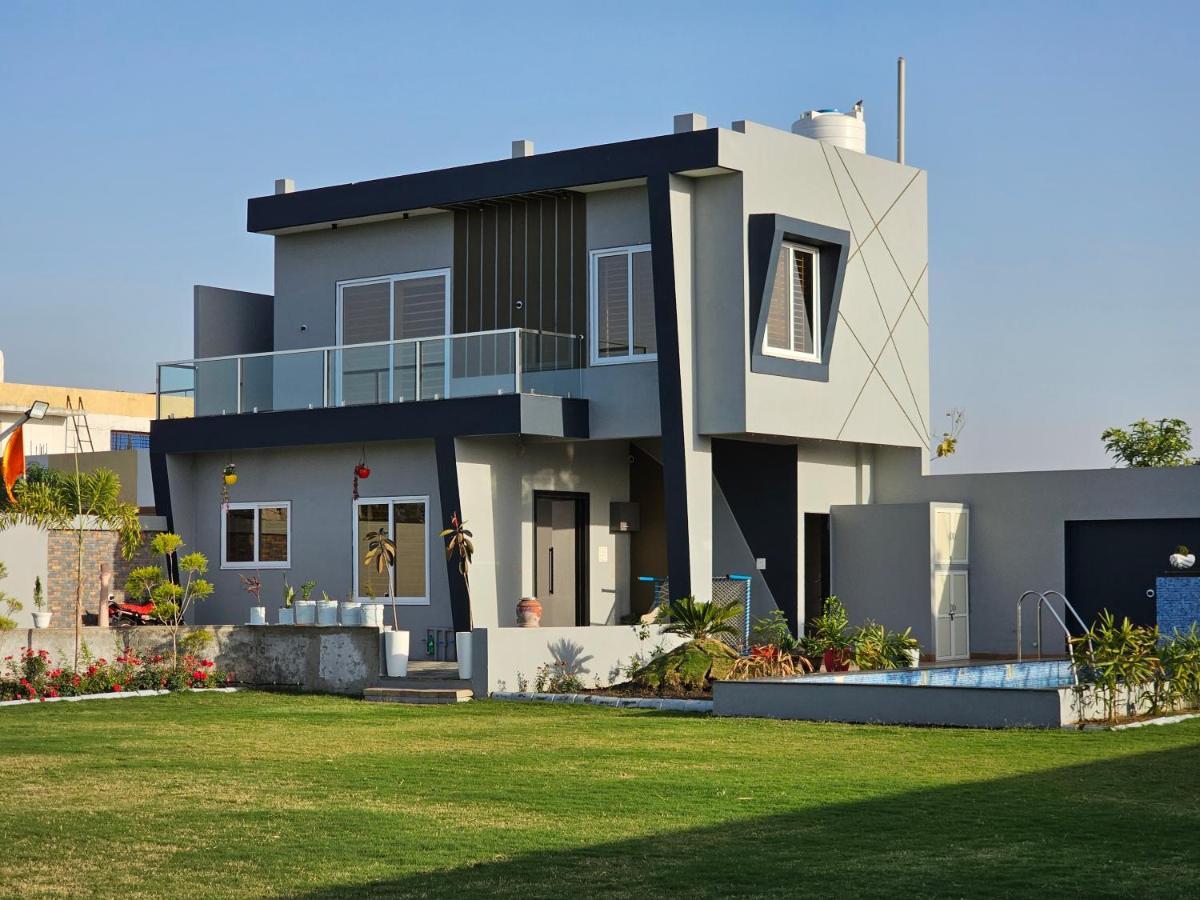 Shree Ambe Farmhouse Vila Ujjain Exterior foto